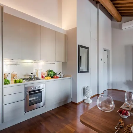 Penthouse In With Stunning Views Daire *