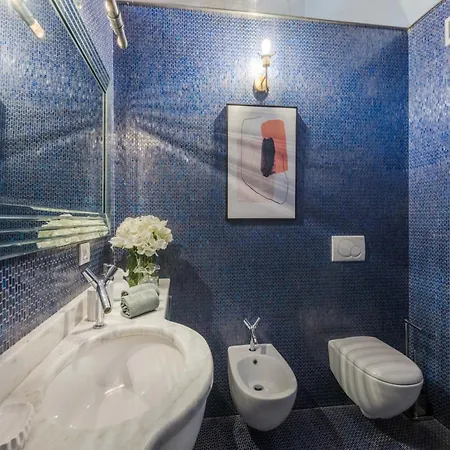 Penthouse In With Stunning Views Daire